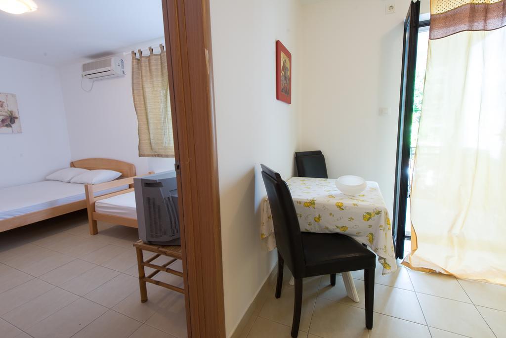 Apartments Mtv Petrovac Exterior photo